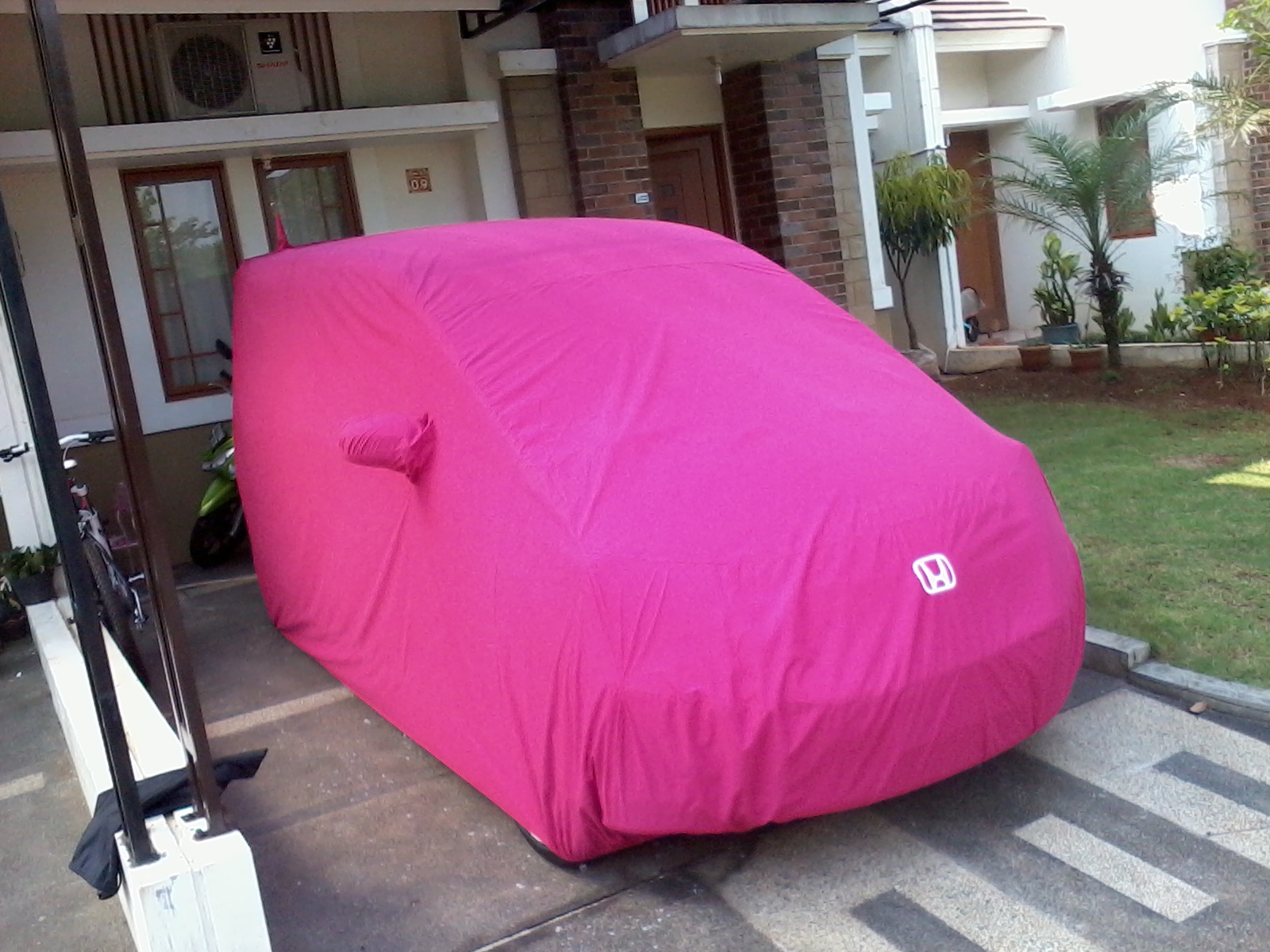 Ketahui Jenis Bahan Untuk Membuat Cover Mobil Outdoor yang ...